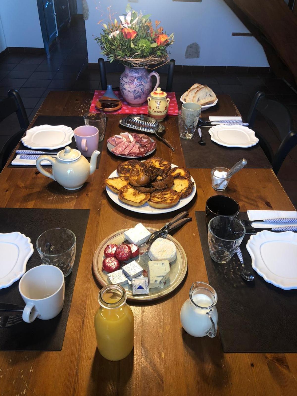 La Fezendes Bed & Breakfast Miradoux Luaran gambar